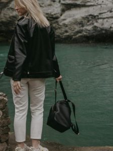 leather-backpack-india